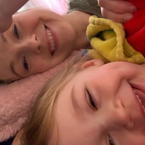 Meet your Posher, Crystal - Picture 2 of 2